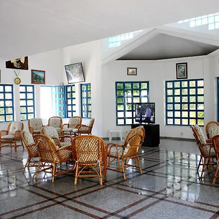 Otel Aymes 3*